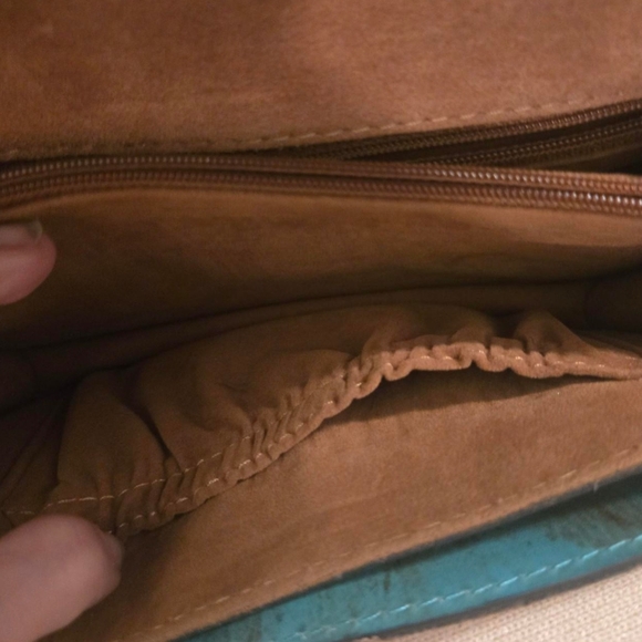 Patricia Nash Teal and Gold Floral Embossed Leather Crossbody - Picture 4 of 6